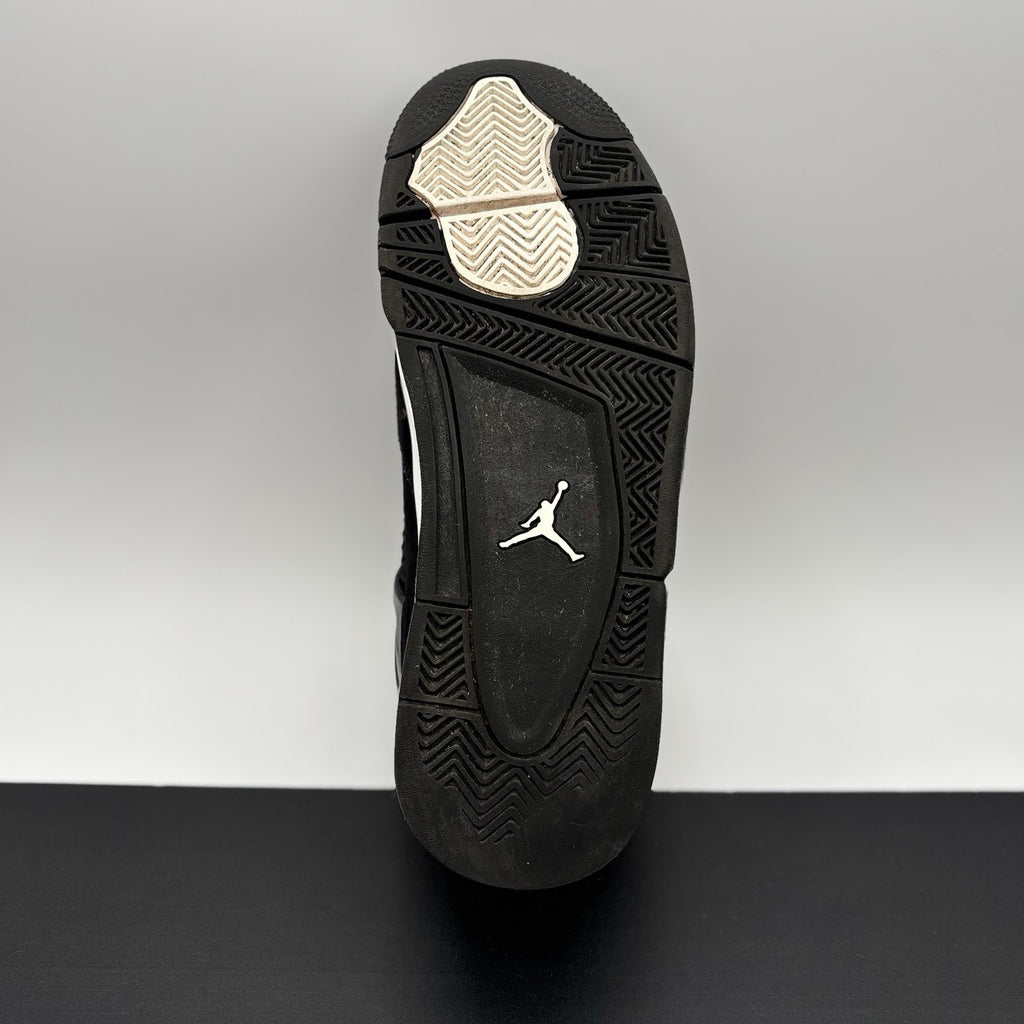 Size 10.5 - Air Jordan 4 Retro White Thunder | GOOD CONDITION!
