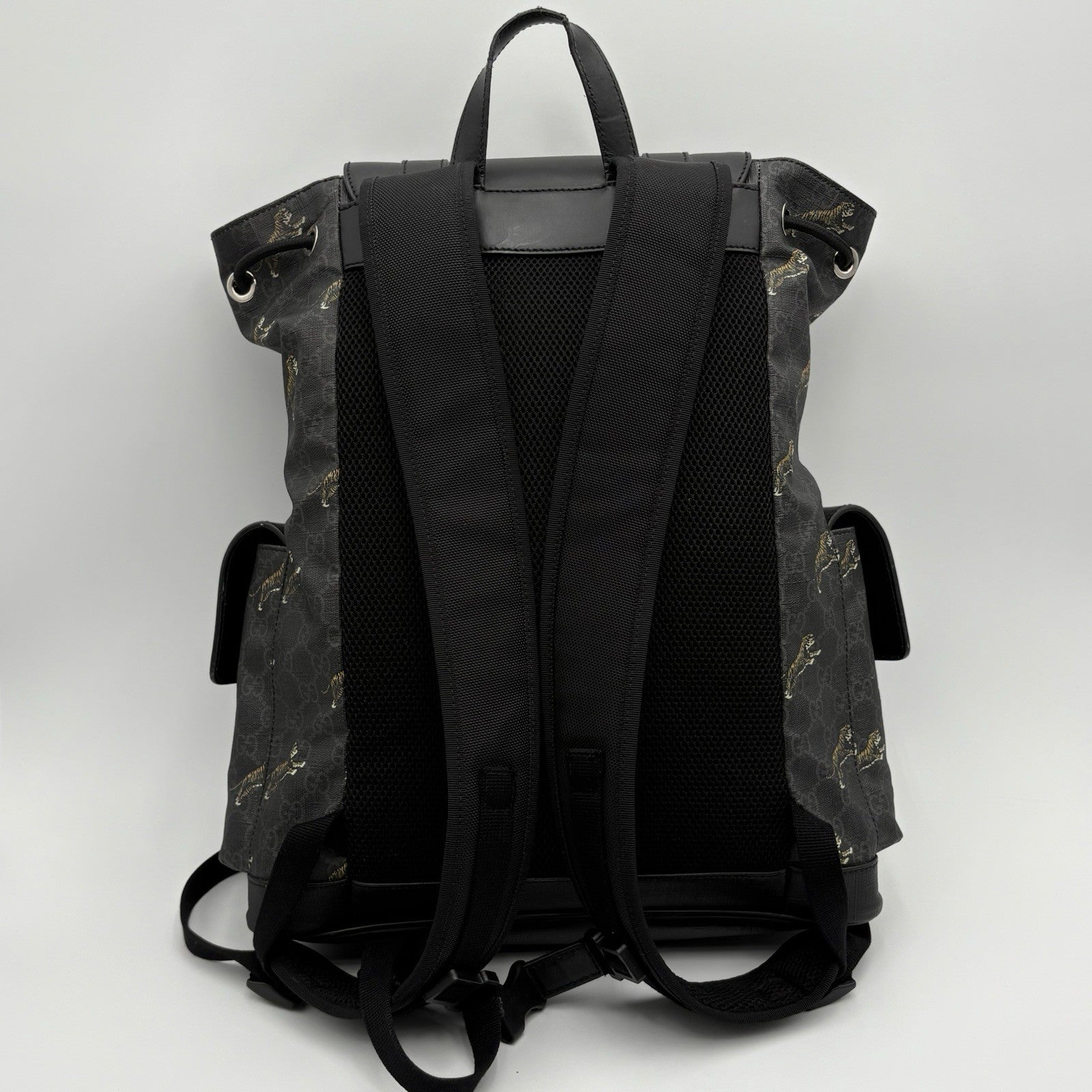 Gucci Bestiary GG Supreme Tigers Backpack ' Black Grey '