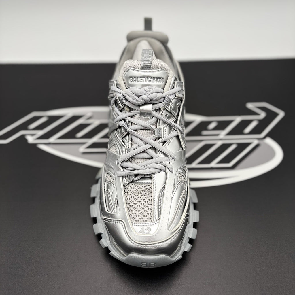 Size 42 EU (9 US) - Balenciaga Track ' Triple Silver ' | BRAND NEW!
