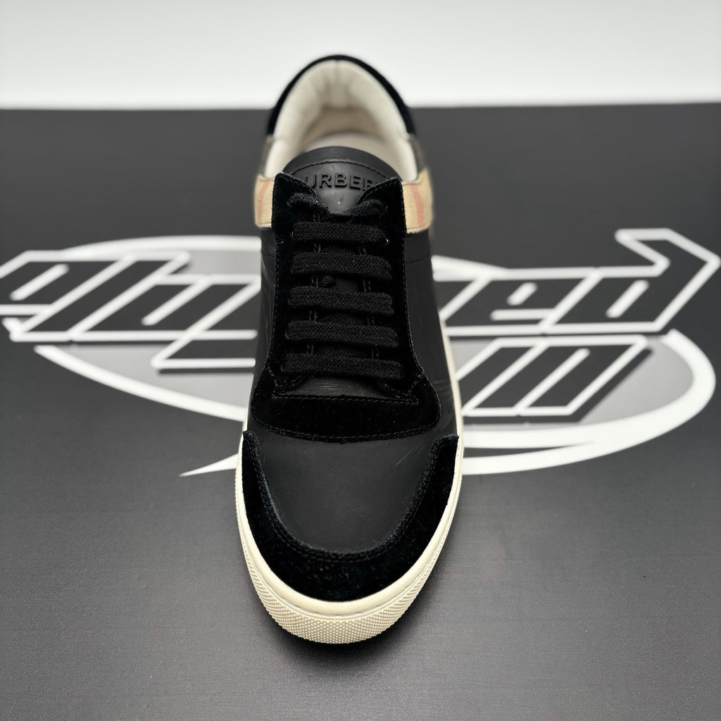 Size 42 (9 US) Burberry House Check ' Black Archive Beige White ' | GREAT COND!