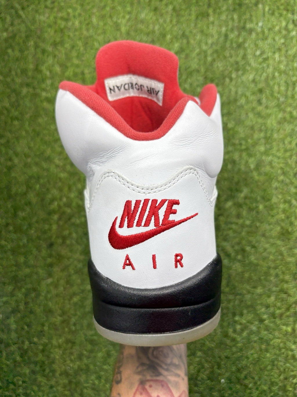 Size 9.5 - Air Jordan 5 Retro Mid ' Fire Red ' | GREAT CONDITION!