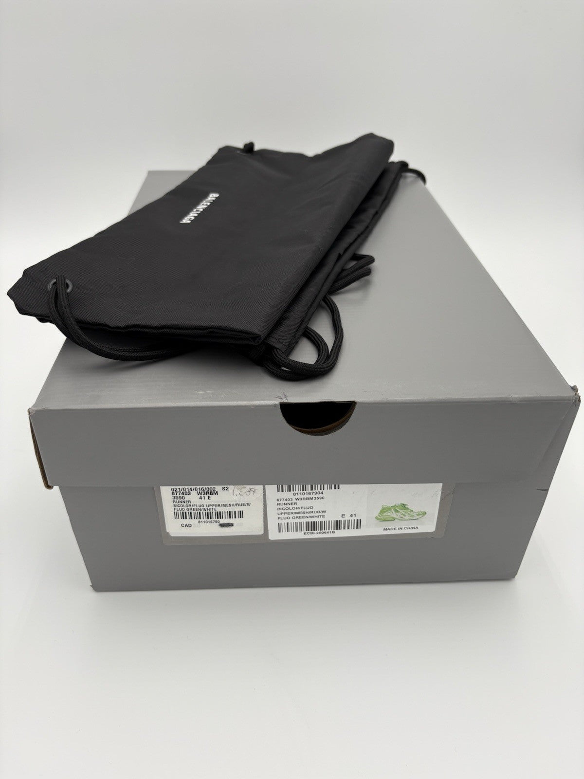 Size 41 (US 8) - Balenciaga Runner ' Fluo Green White ' | BRAND NEW!