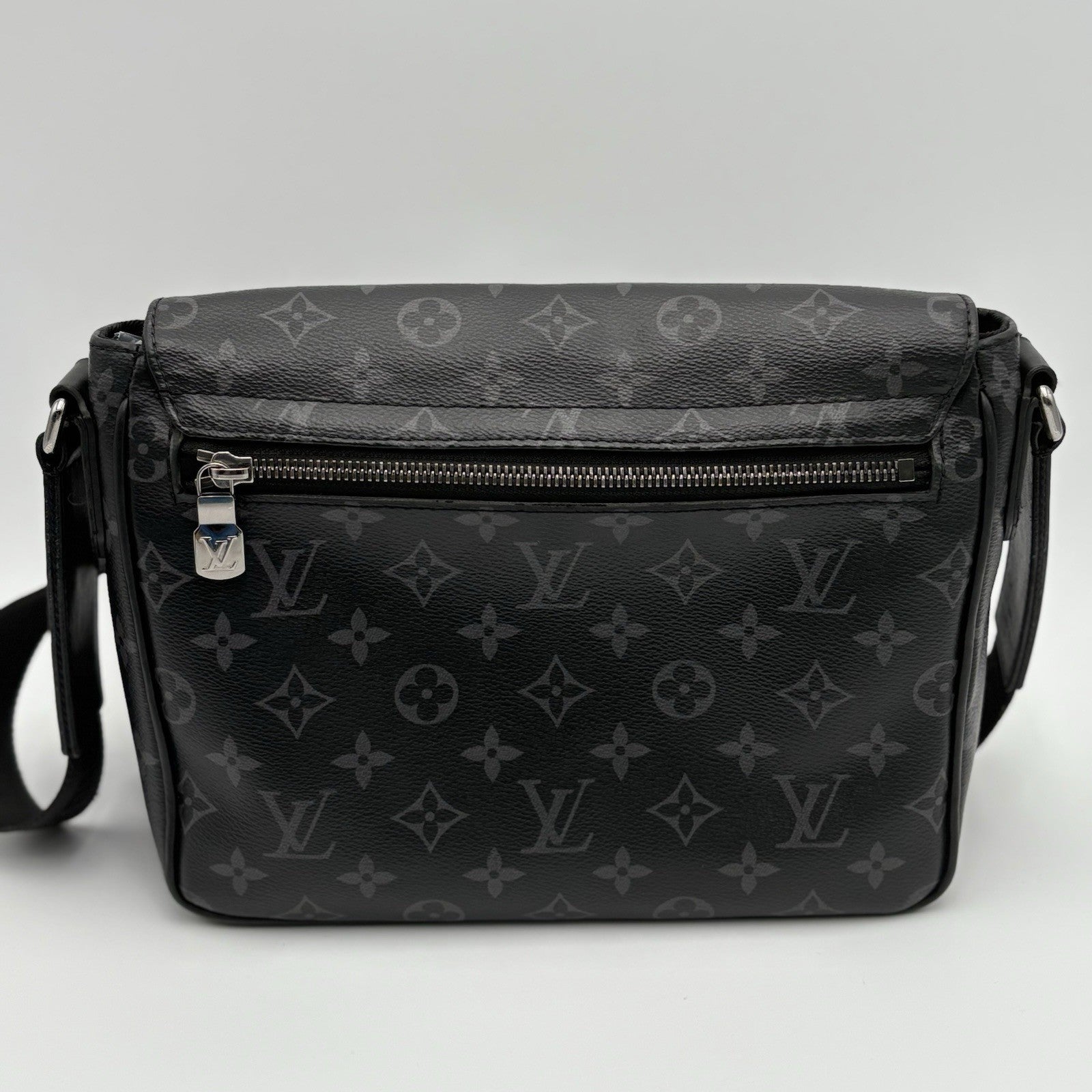 Louis Vuitton District PM Monogram Eclipse Messenger Bag ' Black '