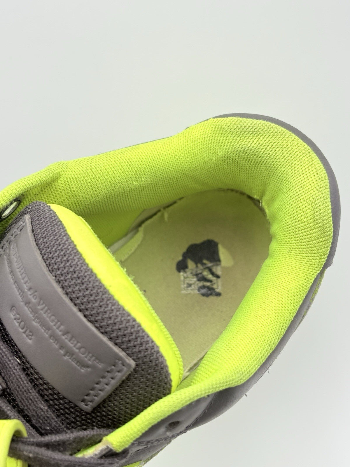 Size 43 (10 US) Off-White Out of Office ' Grey Yellow ' | GOOD CONDITION!