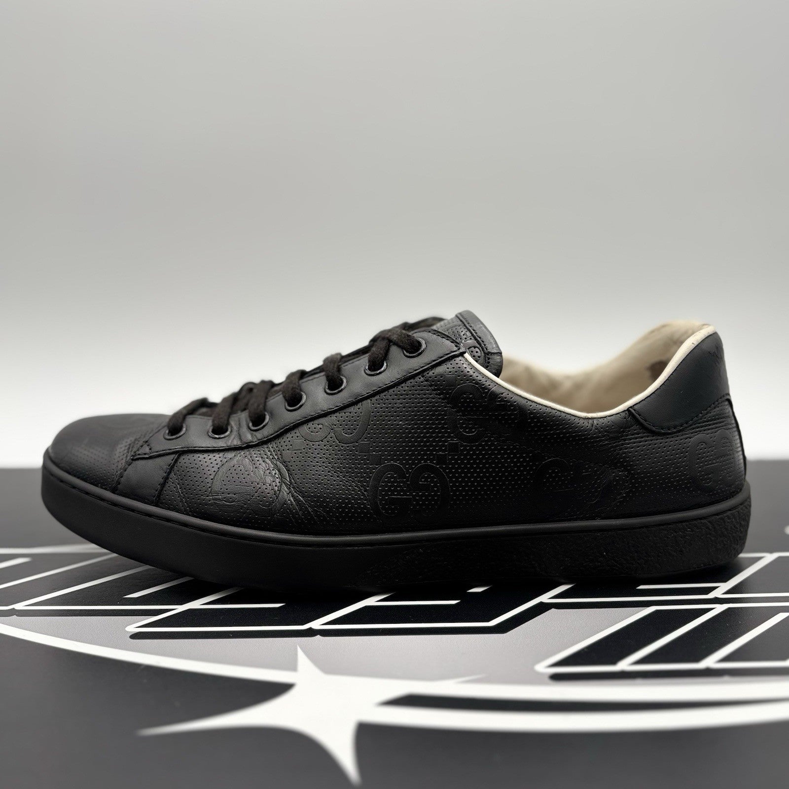 Size 9.5 G (10 US) - Gucci Ace GG ' Black '