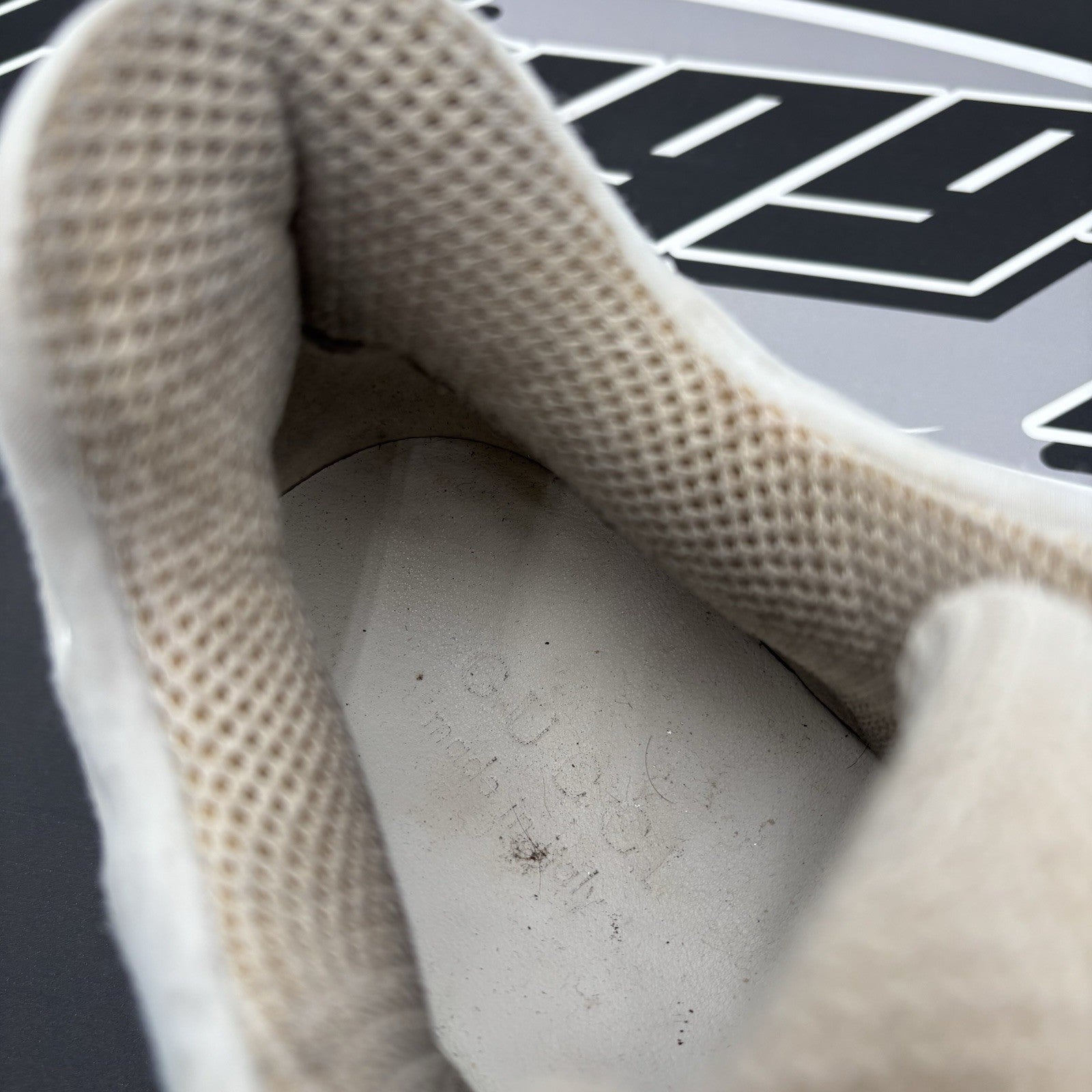 Size 10 G ( 10.5 US) - Gucci Basket ‘ White, Black ‘