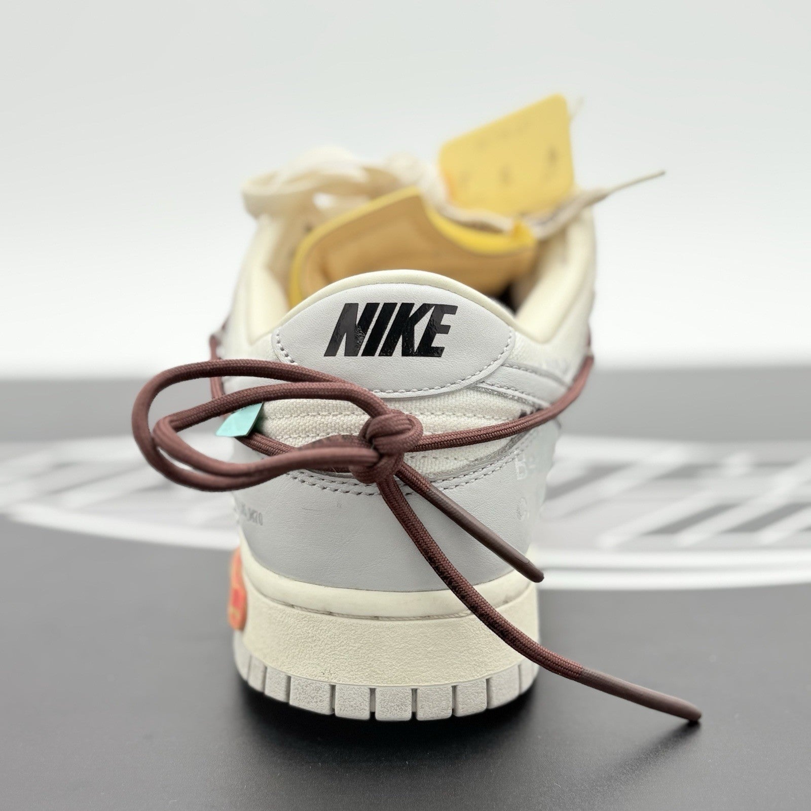 Size 9.5 - Nike Off-White x Dunk Low Lot 46 of 50 | GOOD CONDITION!