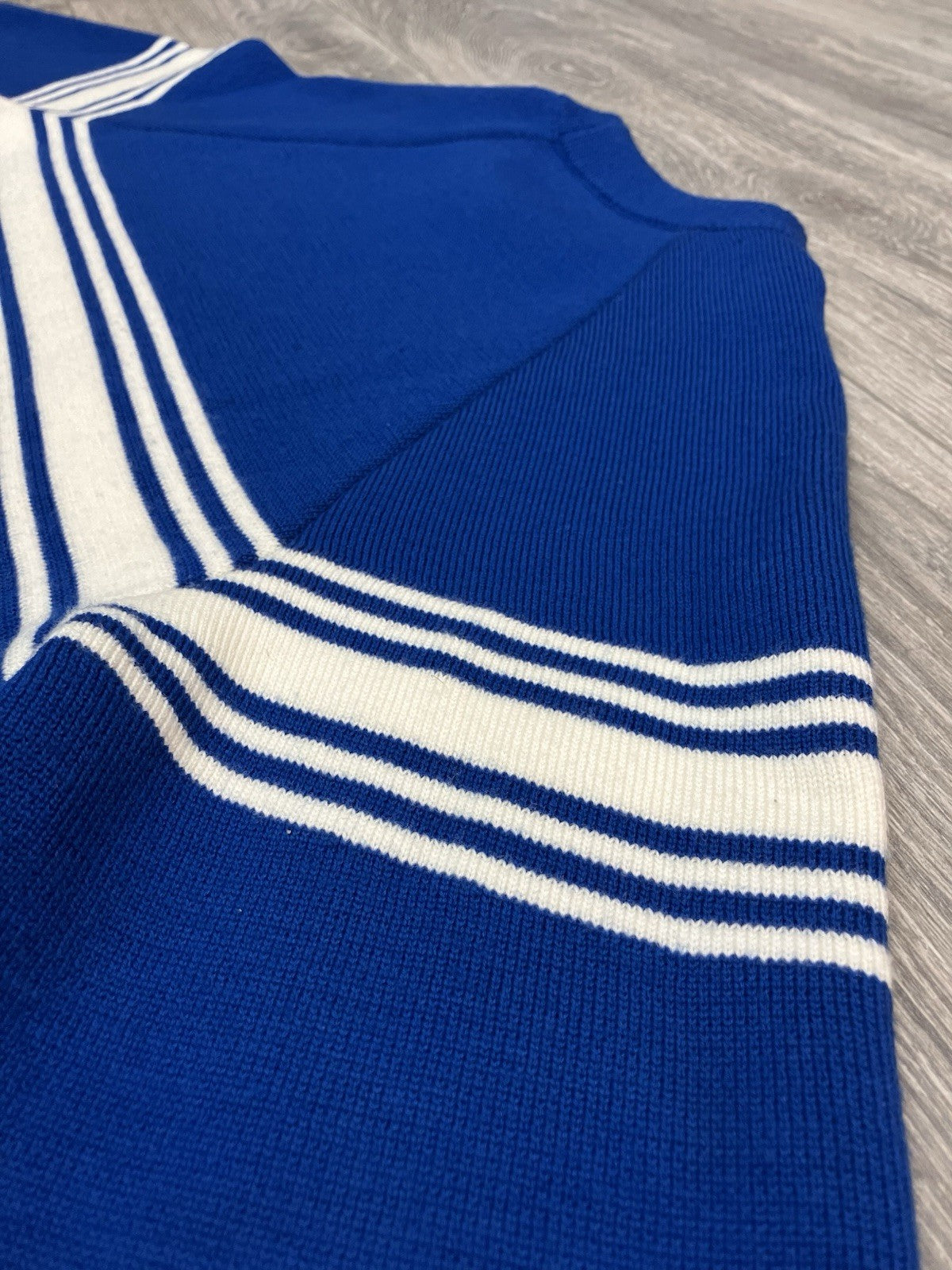 Size Medium - Gucci Knit Wool Sweater With Square GG ' Blue White ' | EXCELLENT!