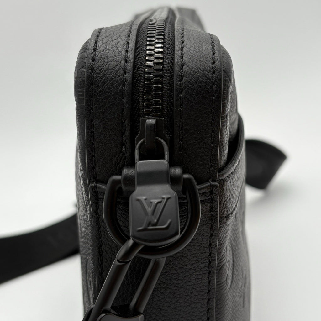 Louis Vuitton Messenger Bag Monogram Shadow ' Black ' | ONLY WORN 1-3x