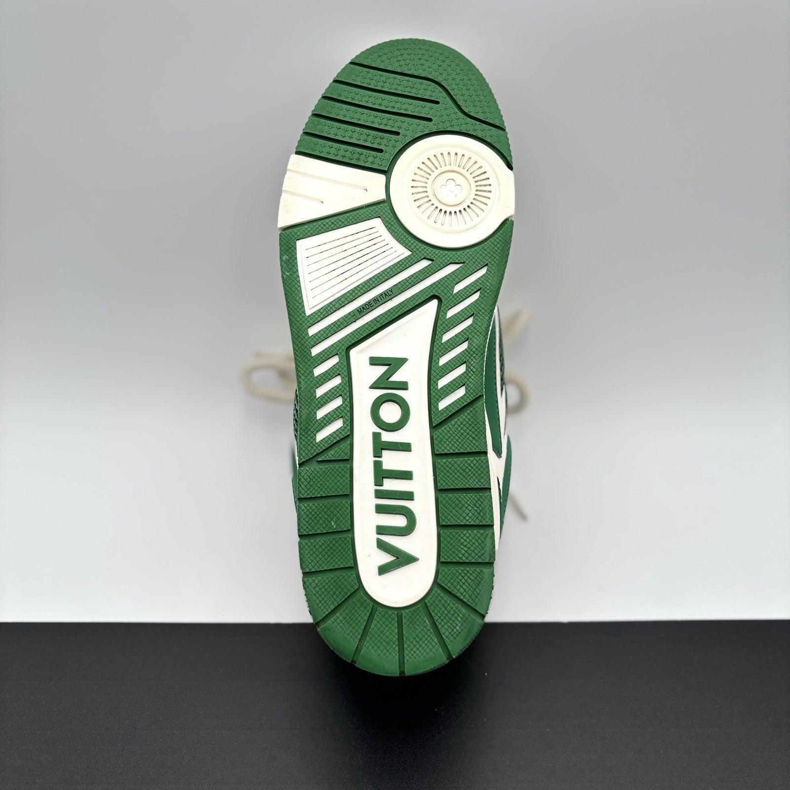 Size 9 LV (10-10.5 US) Louis Vuitton Skate ' Green, White ' | GREAT CONDITION!