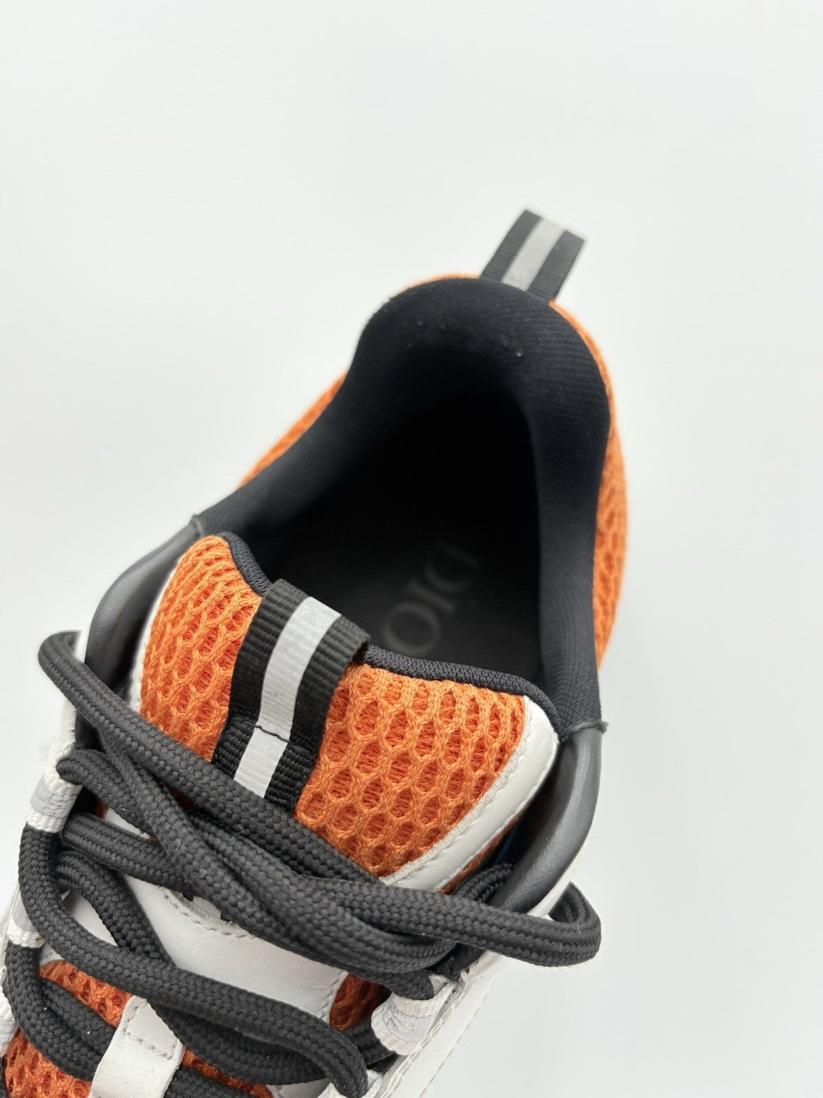 Size 43 (10 US) - Dior B22 ' White Orange ' | GREAT CONDITION!