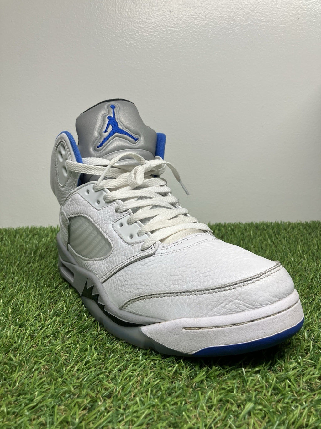 Size 9.5 - Nike Air Jordan 5 Retro ' Stealth 2.0 ' | GREAT CONDITION!
