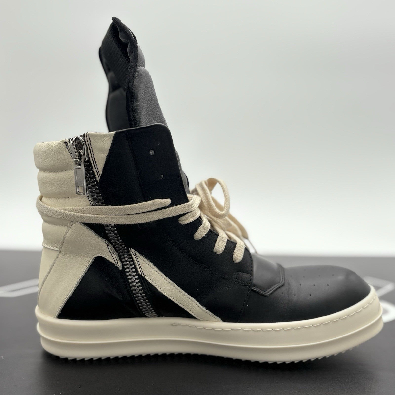 Size 41 (8 US) Rick Owens Geobasket Leather High Top | SUPER CLEAN!