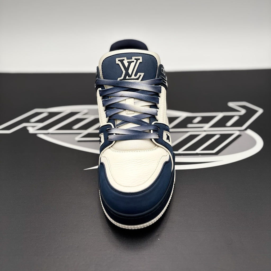 Size 6 LV (7-7.5 US ) Louis Vuitton Trainer ' White, Navy ' | GREAT CONDITION!