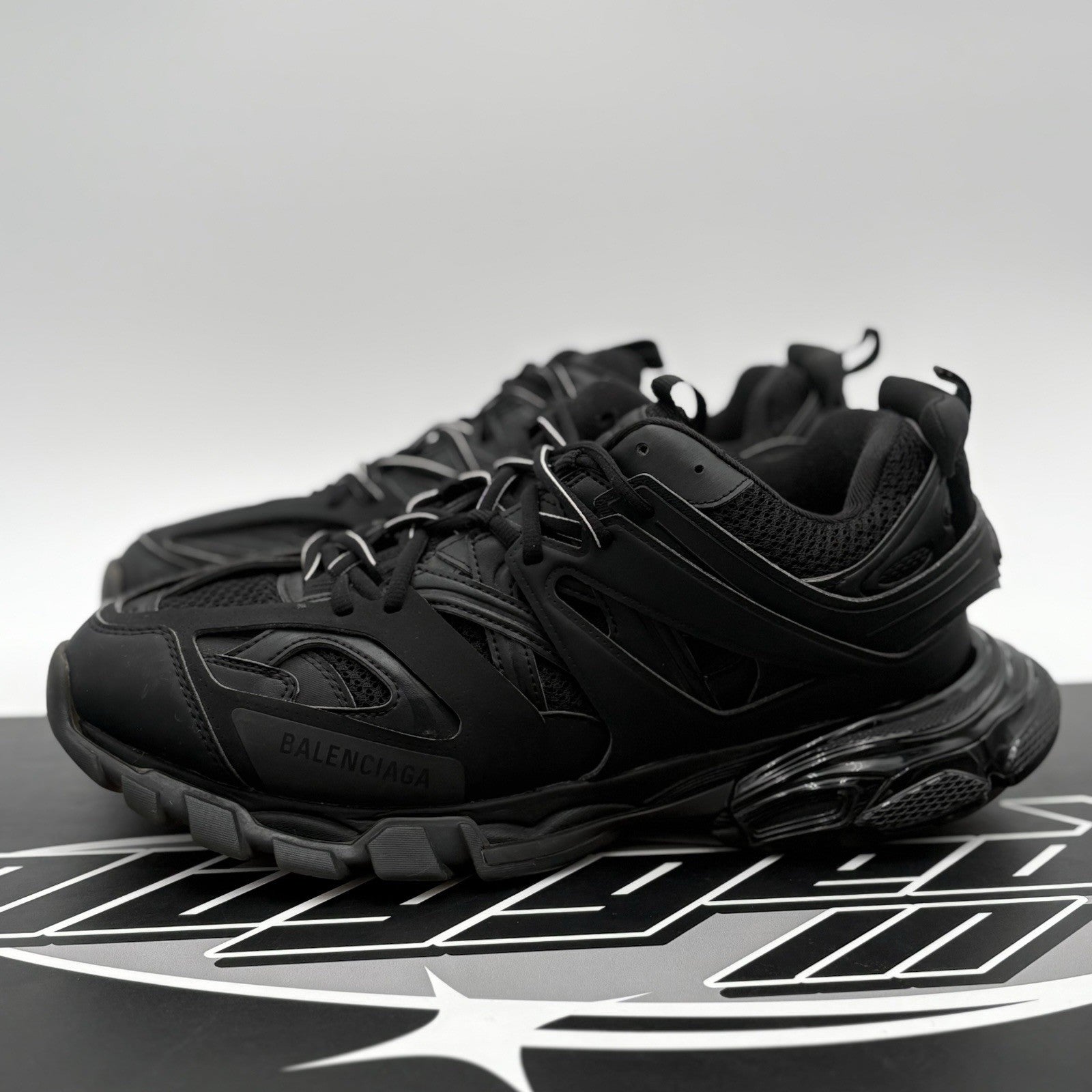 Size 45 (12 US) - Balenciaga Track Sneaker Clear Sole ' Black ' | SUPER CLEAN!
