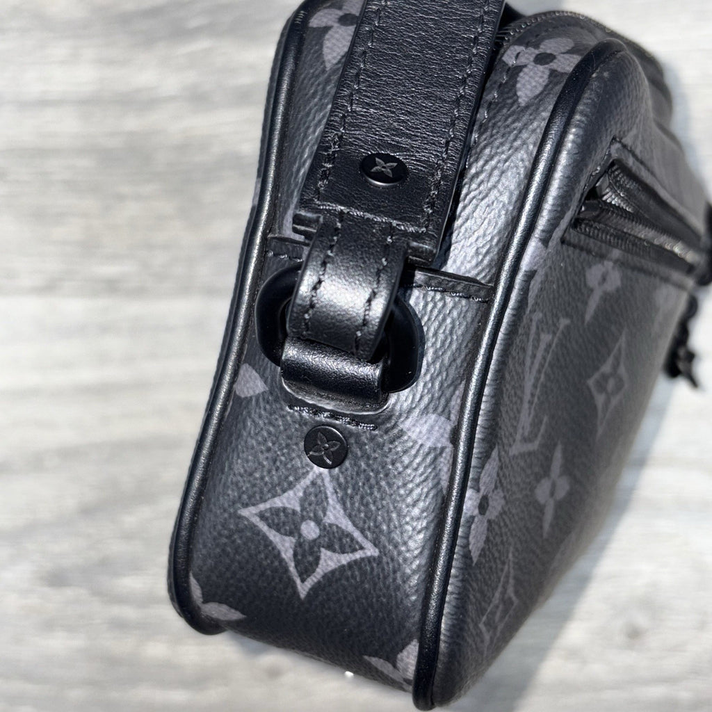 Louis Vuitton Pochette Volga Monogram Eclipse ' Black ' | SUPER CLEAN!