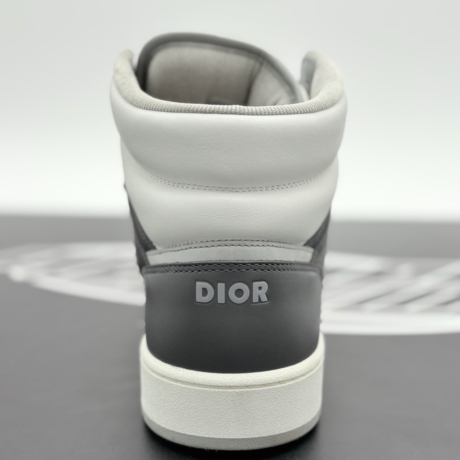 Size 44 (11 US) - Dior B27 High Top ' Anthracite Grey ' | ONLY WORN 3x