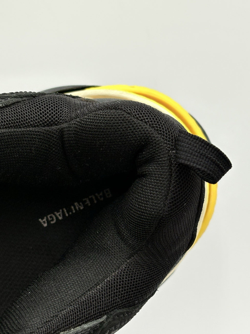 Size 43 (10 US) - Balenciaga Triple S ' Black Yellow ' | GREAT CONDITION!