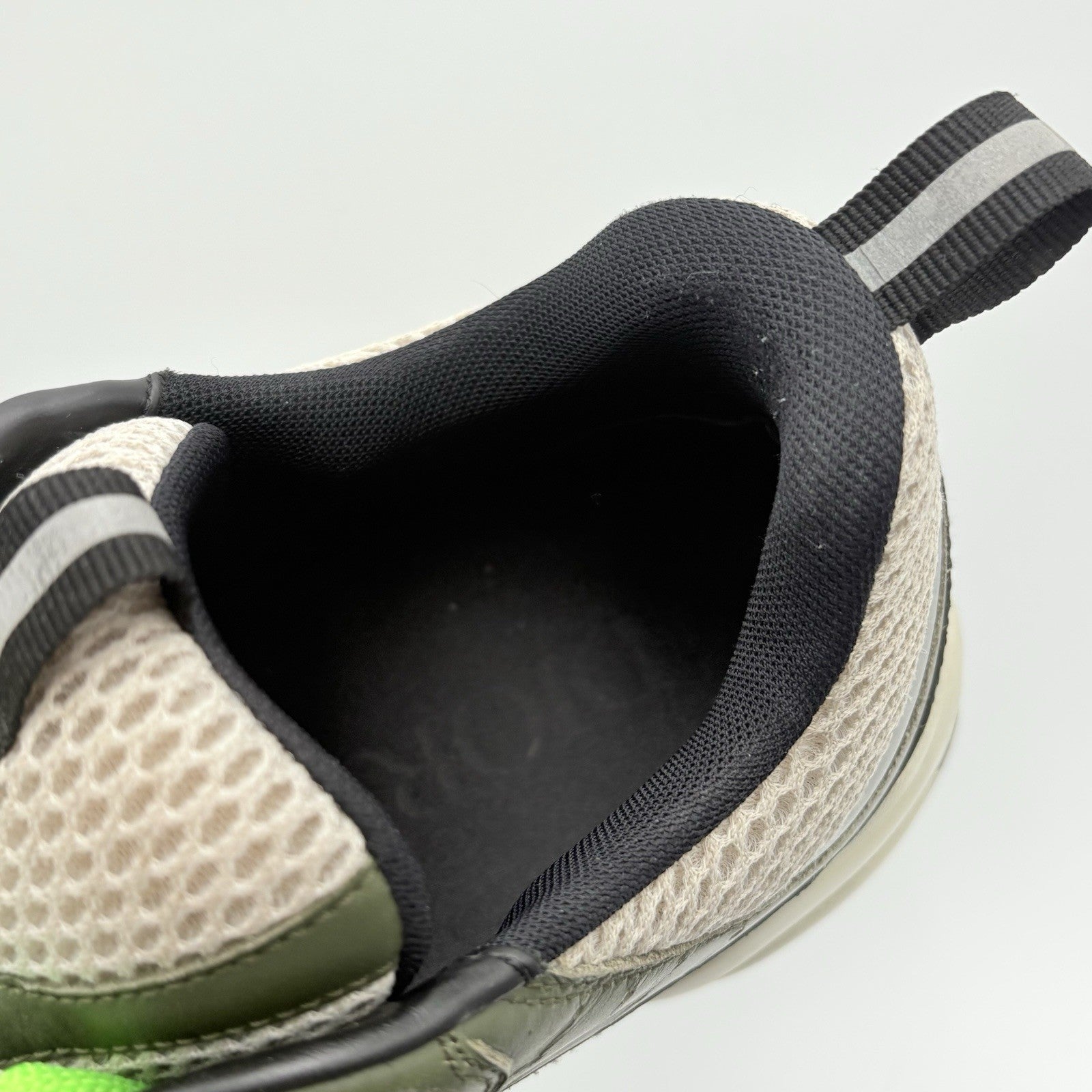 Size 42 (9 US) - Dior B22 Sneaker ' Khaki Pistachio '