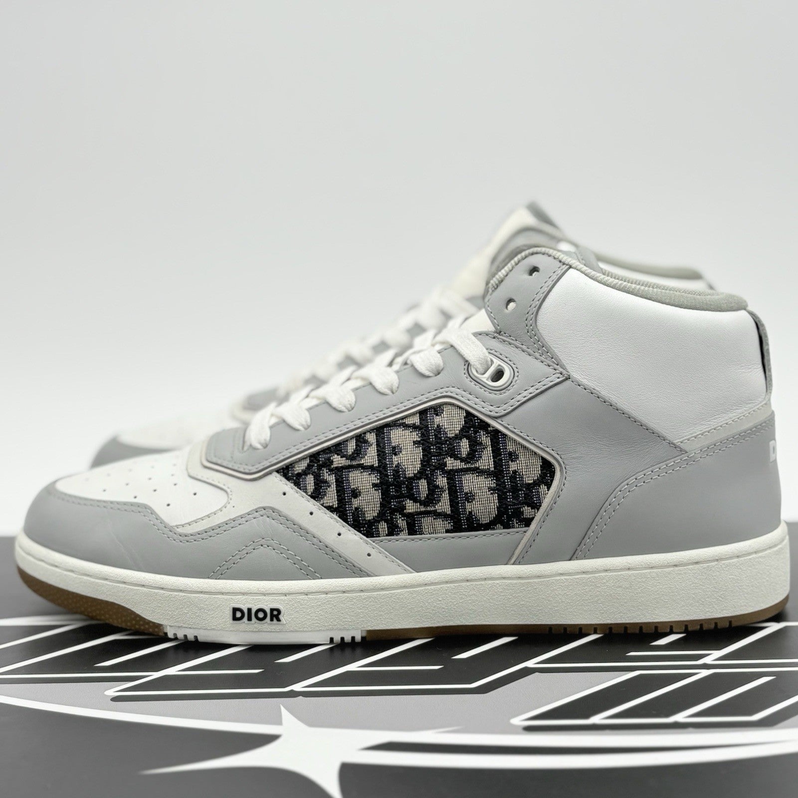 Size 45 (12 US) Dior B27 Oblique High Top ' Grey ' | SUPER CLEAN!