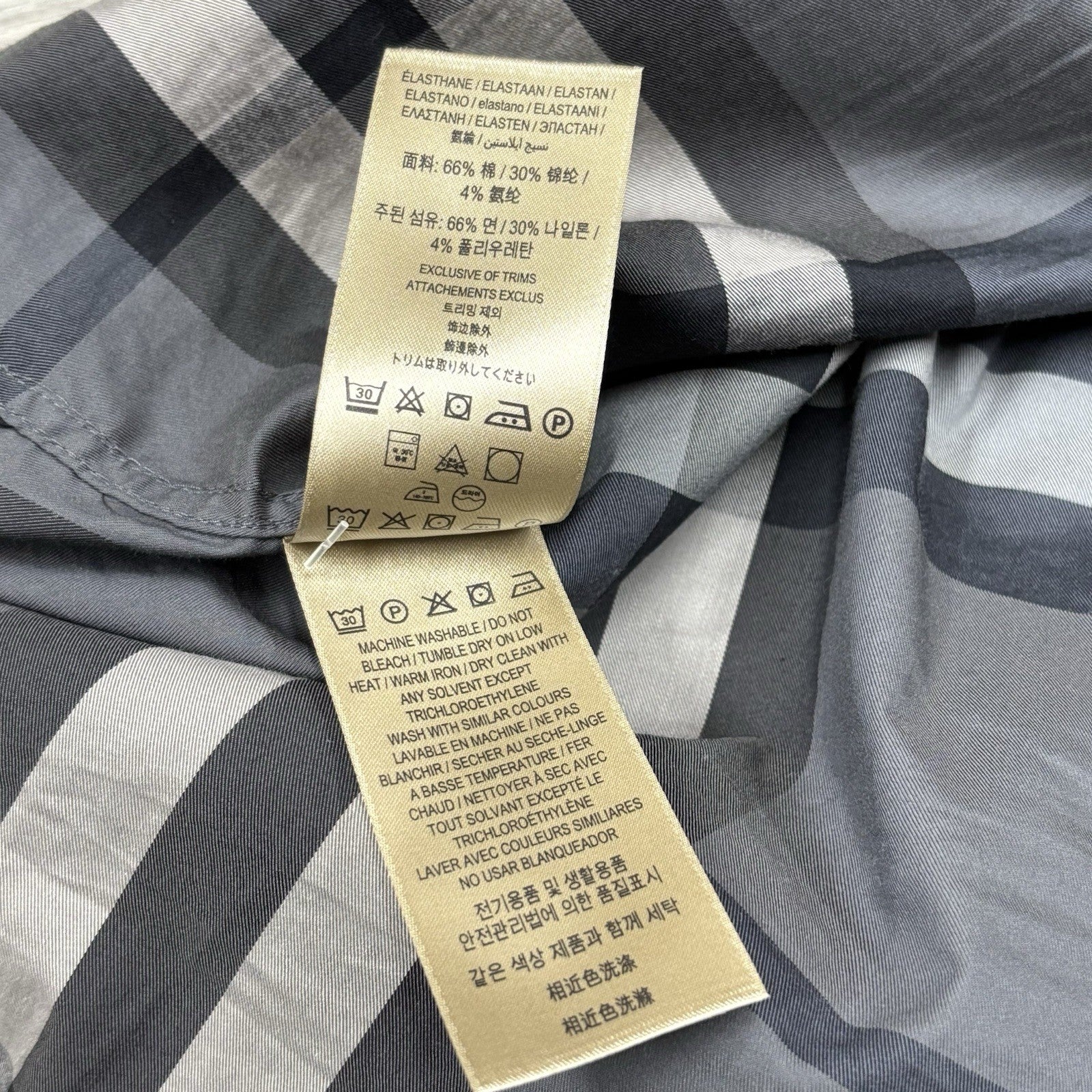 Size M - Burberry Plaid Short Sleeve Button Up ' Grey ' | SUPER CLEAN!