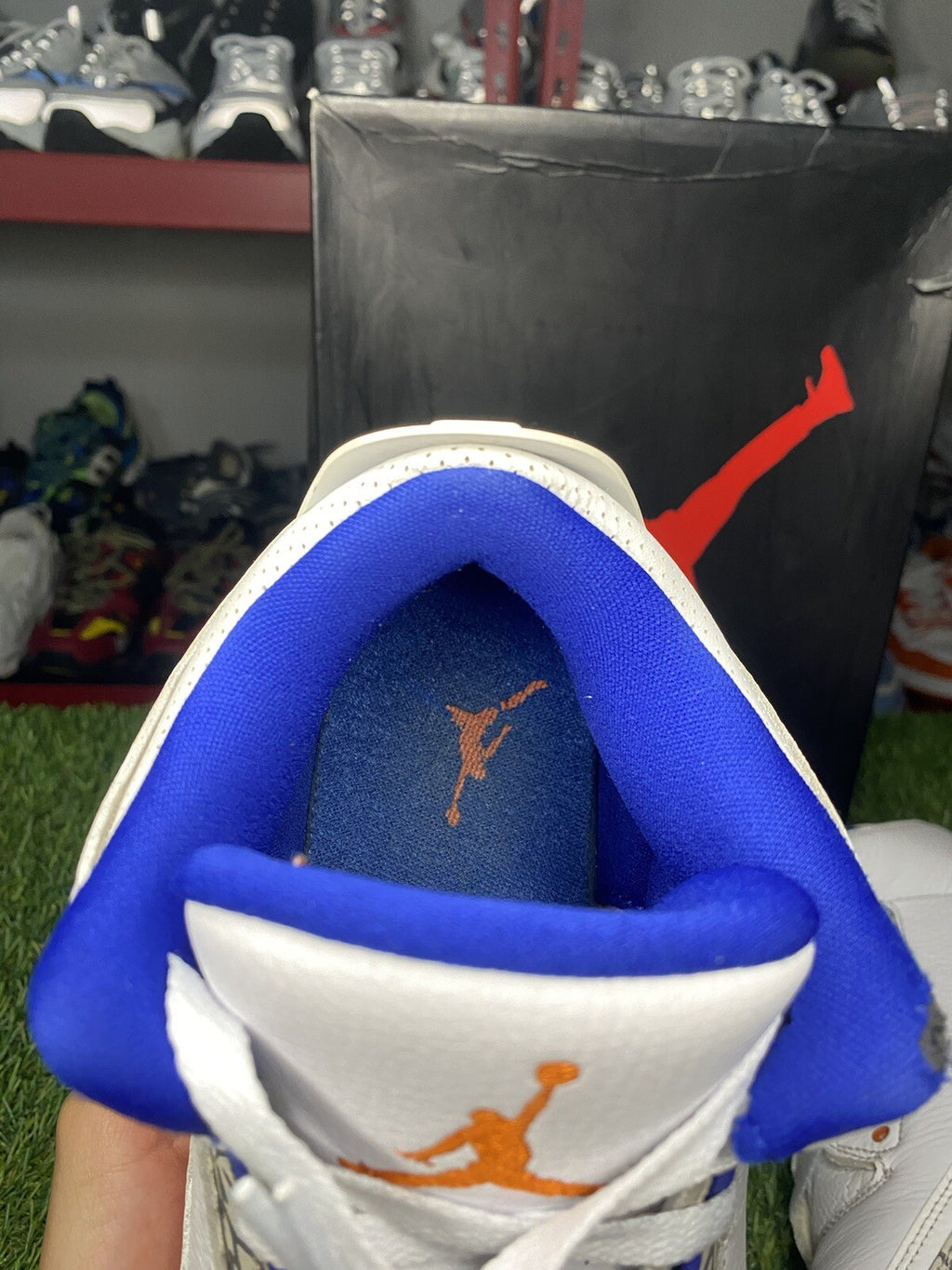 Size 10.5 - Air Jordan 3 Retro Knicks ‘ White, Orange ‘ | GOOD CONDITION!
