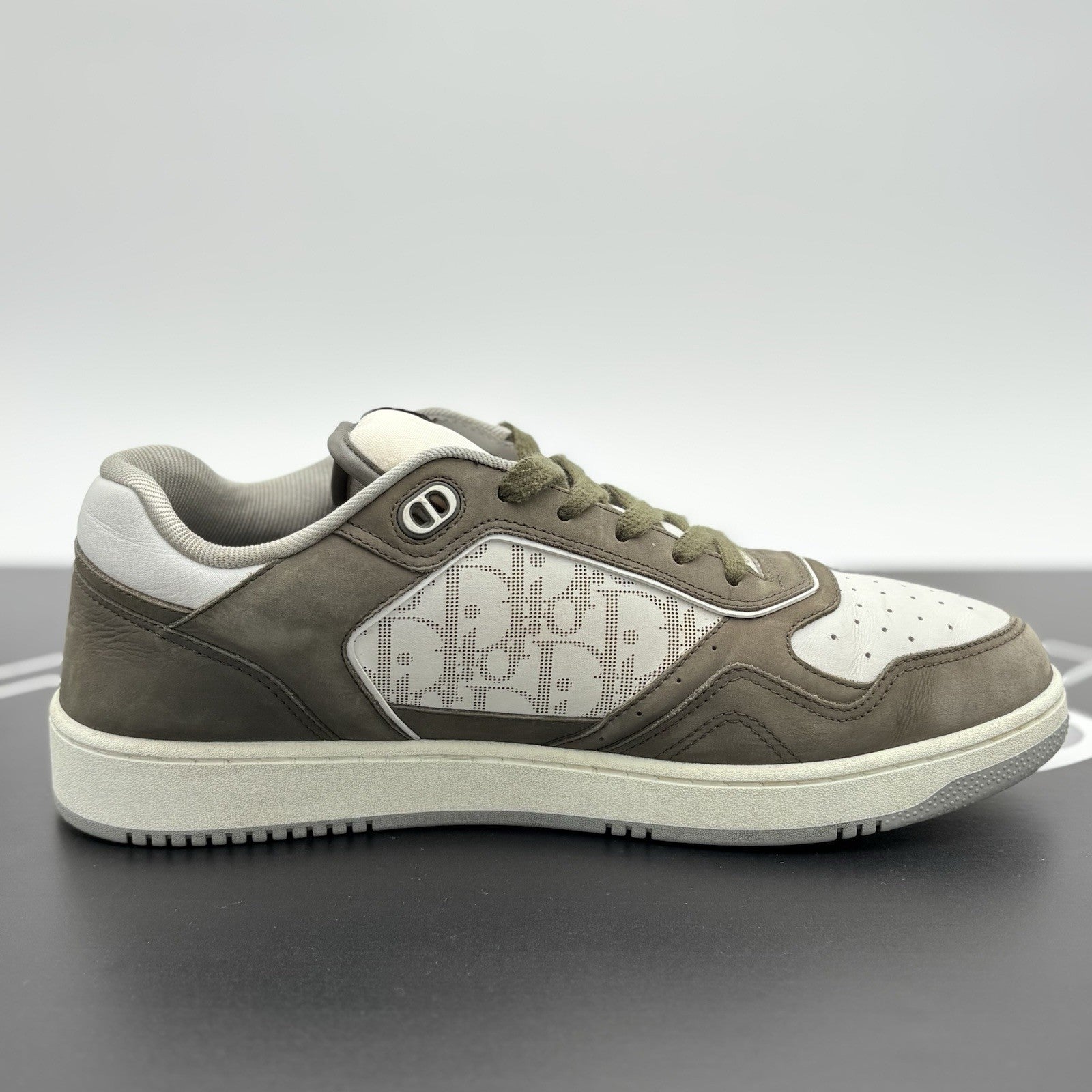 Size 45 (12 US) - Dior B27 Low Dior ' Olive White ' | GREAT CONDITION!