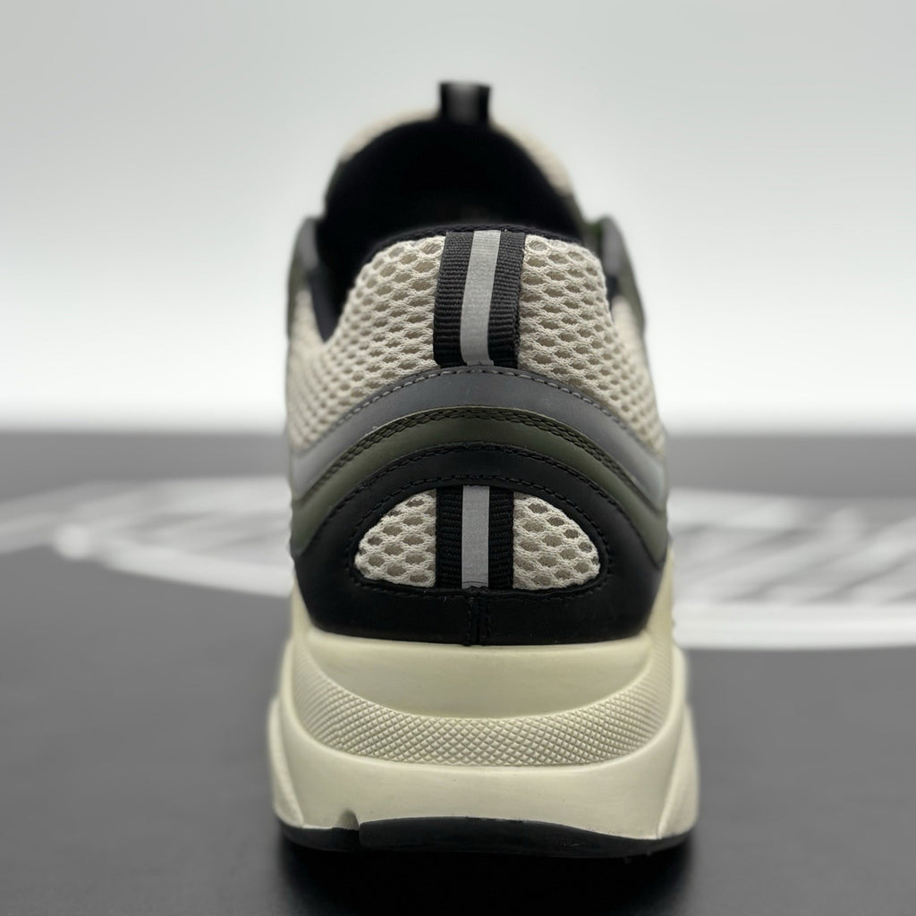 Size 43 (10 US) - Dior B22 Sneaker ' Khaki Pistachio ' | SUPER CLEAN!