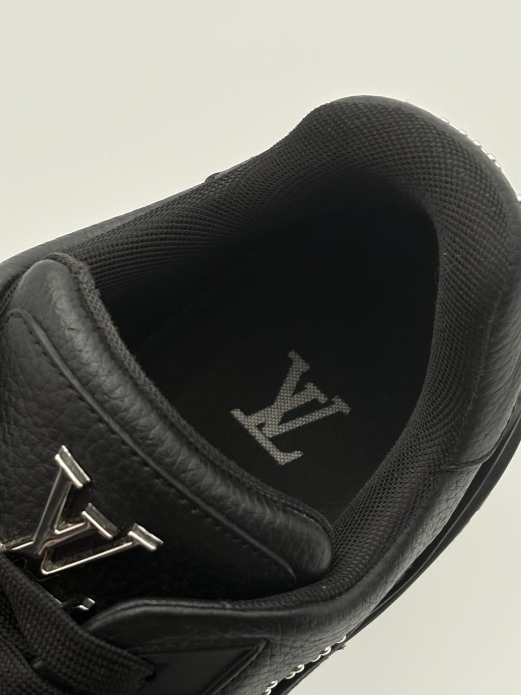 Size 8 LV (9-9.5 US) Louis Vuitton Studded Trainer ' Black ' | SUPER CLEAN!