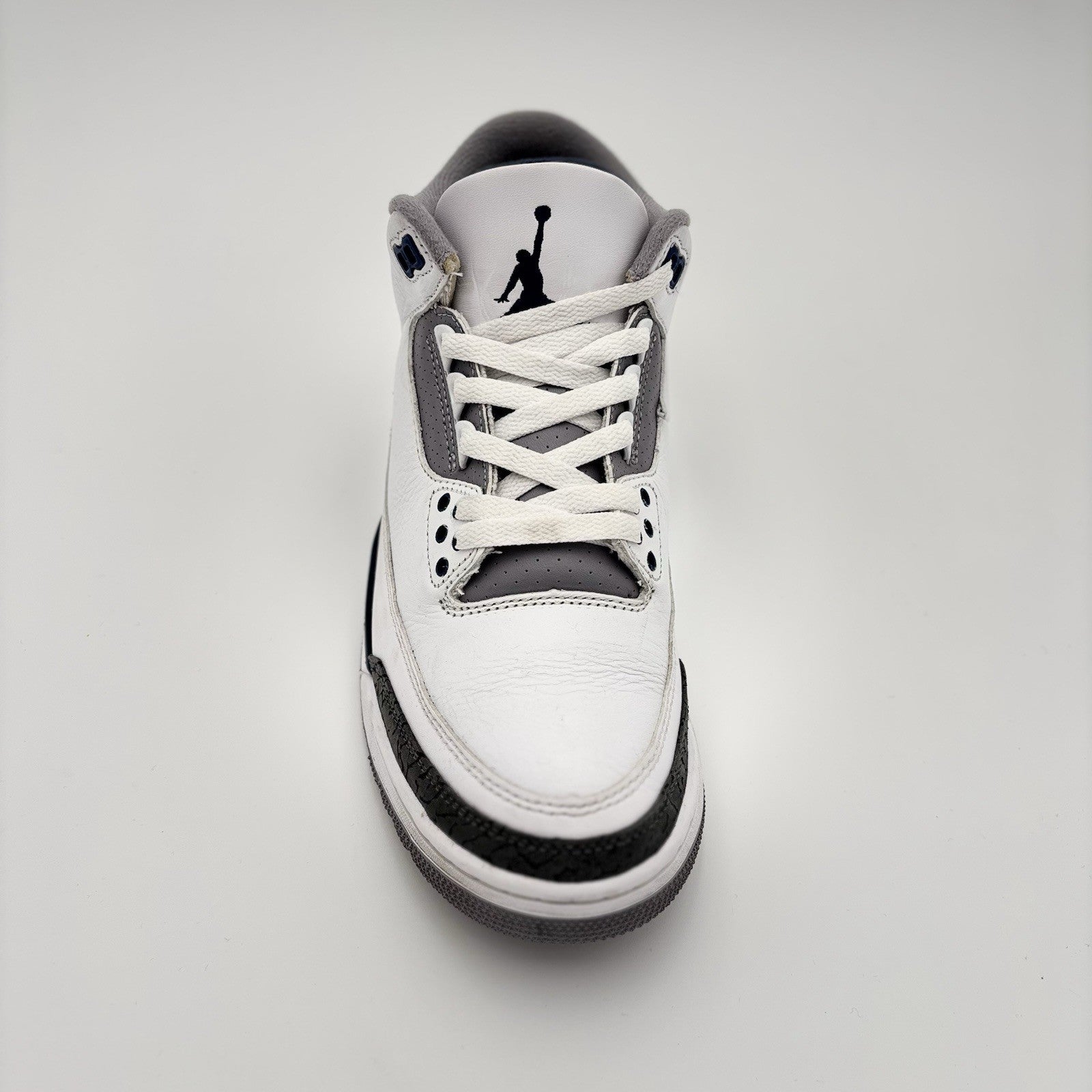Size 8.5 - Air Jordan 3 Retro Midnight Navy | GREAT CONDITION!