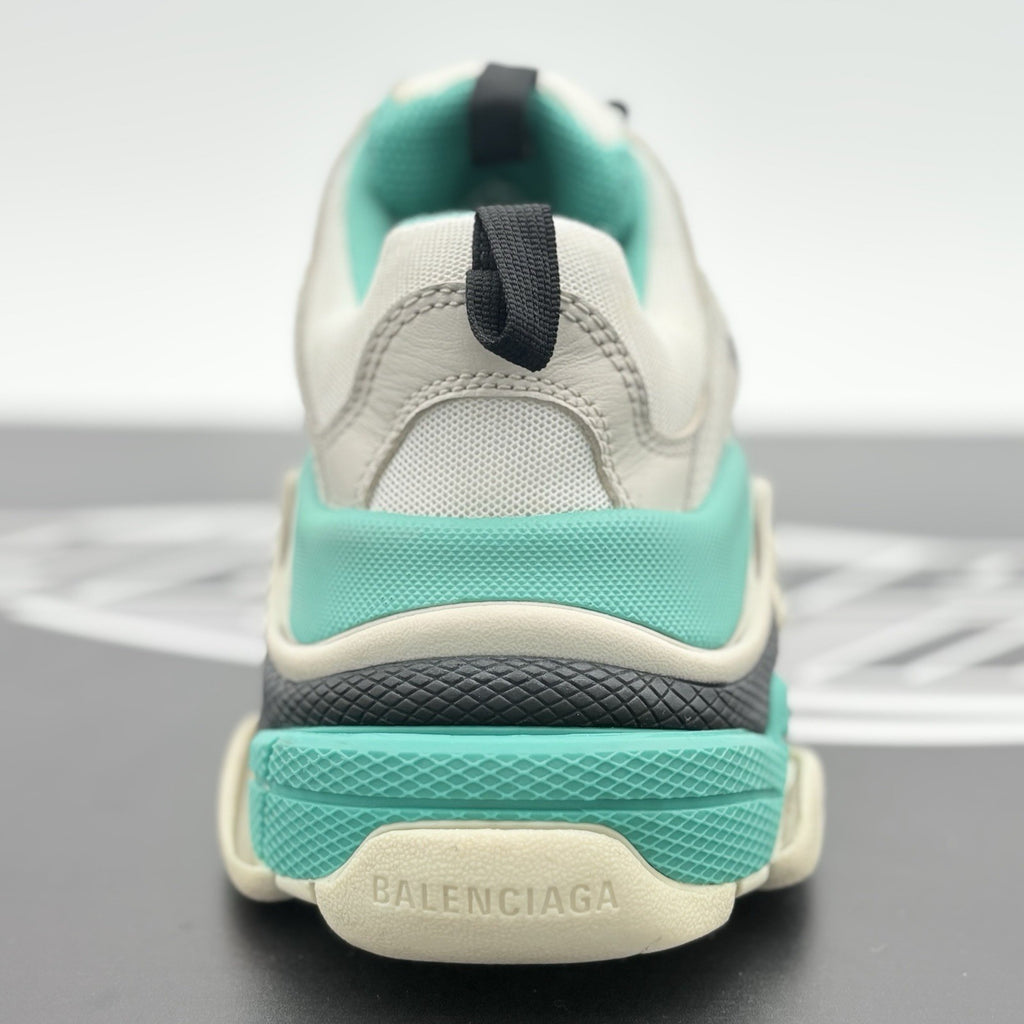 Size 40 - Balenciaga Triple S ' White Teal ' | GREAT CONDITION!