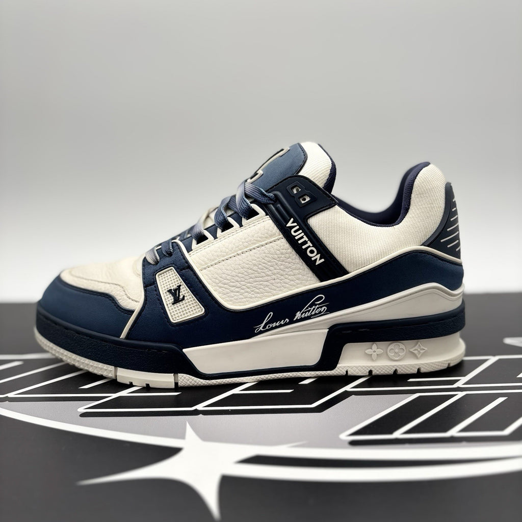Size 6 LV (7-7.5 US ) Louis Vuitton Trainer ' White, Navy ' | GREAT CONDITION!