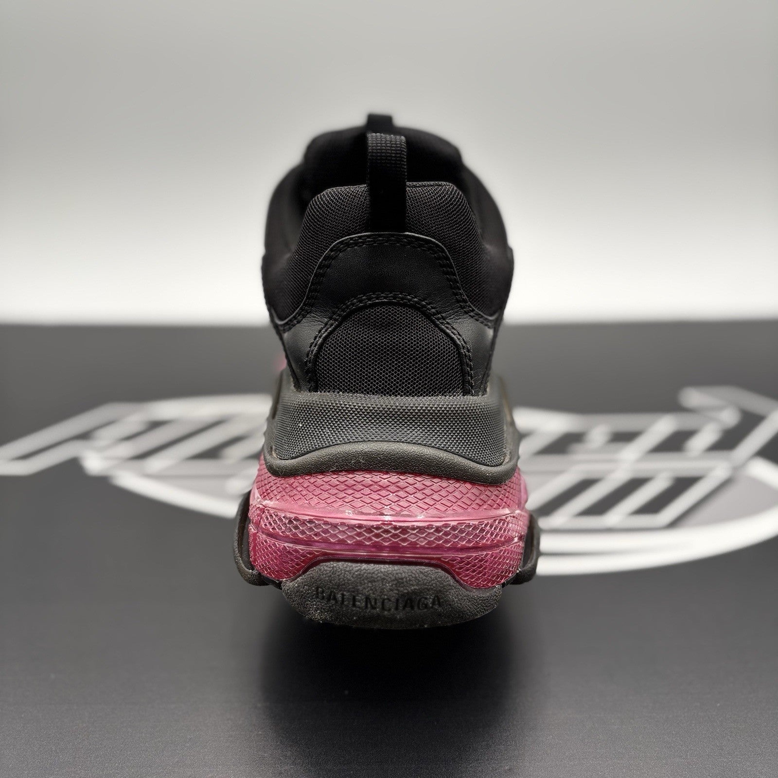 Size 44 - Balenciaga Triple S Clear Sole ' Black Neon Pink ' | GOOD CONDITION!