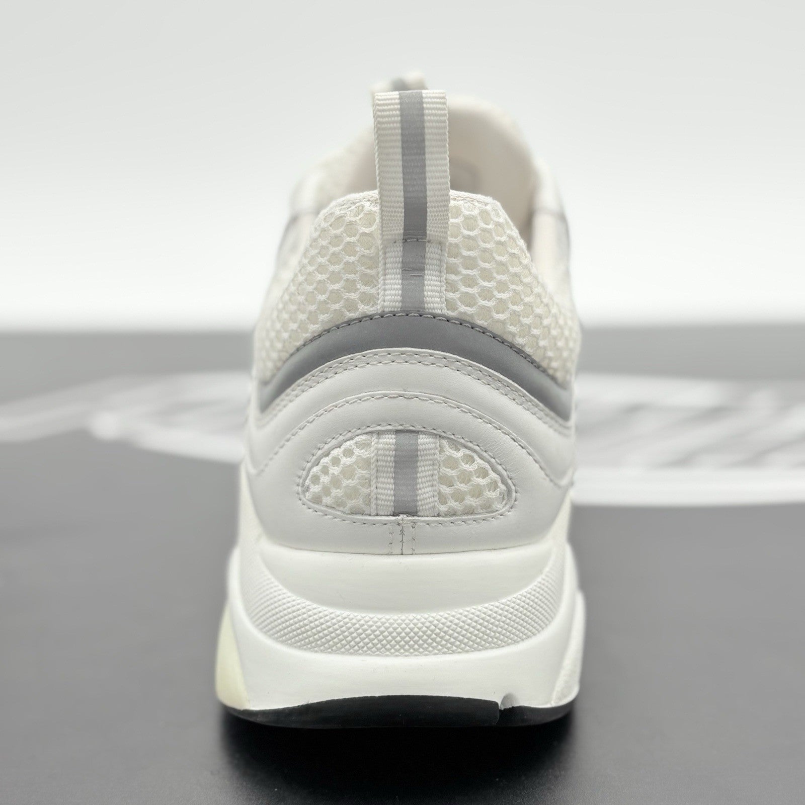 Size 42 (9 US) - Dior B22 Sneaker ' White Reflective ' | GREAT CONDITION!