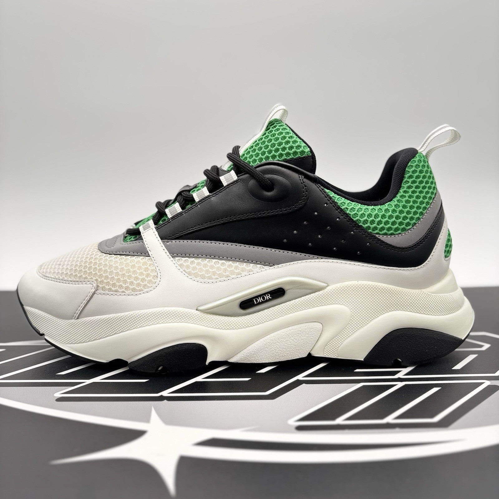 Size 46 (13 US) - Dior B22  Sneaker ' Green, White ' | SUPER CLEAN!
