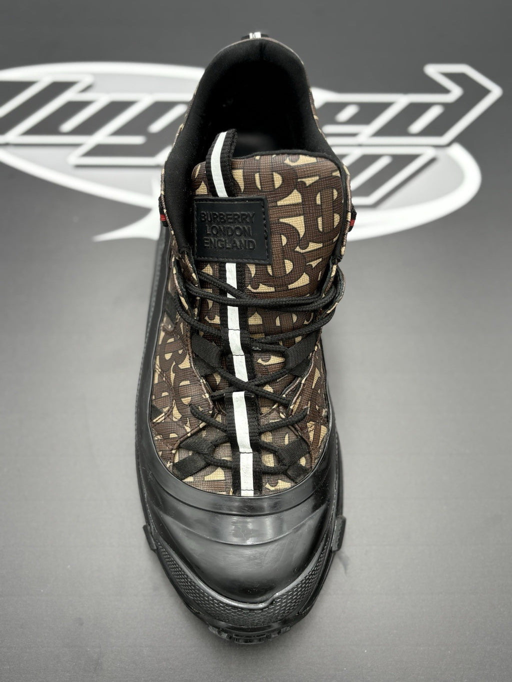 Size 46 (13 US) Burberry Arthur Low-Top  ' Monogram Print ' | GOOD CONDITION!