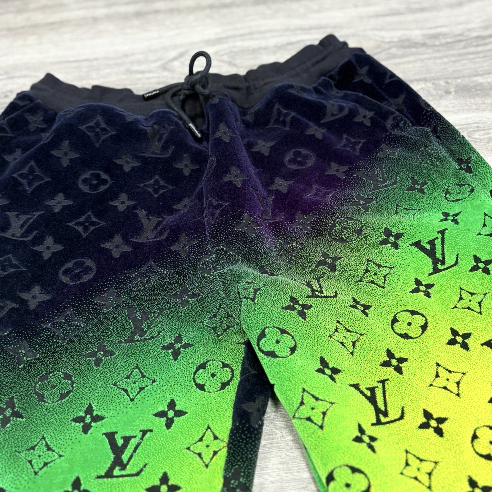 Size XXL - Louis Vuitton Monogram Velvet Sweatpants ' | SUPER CLEAN!