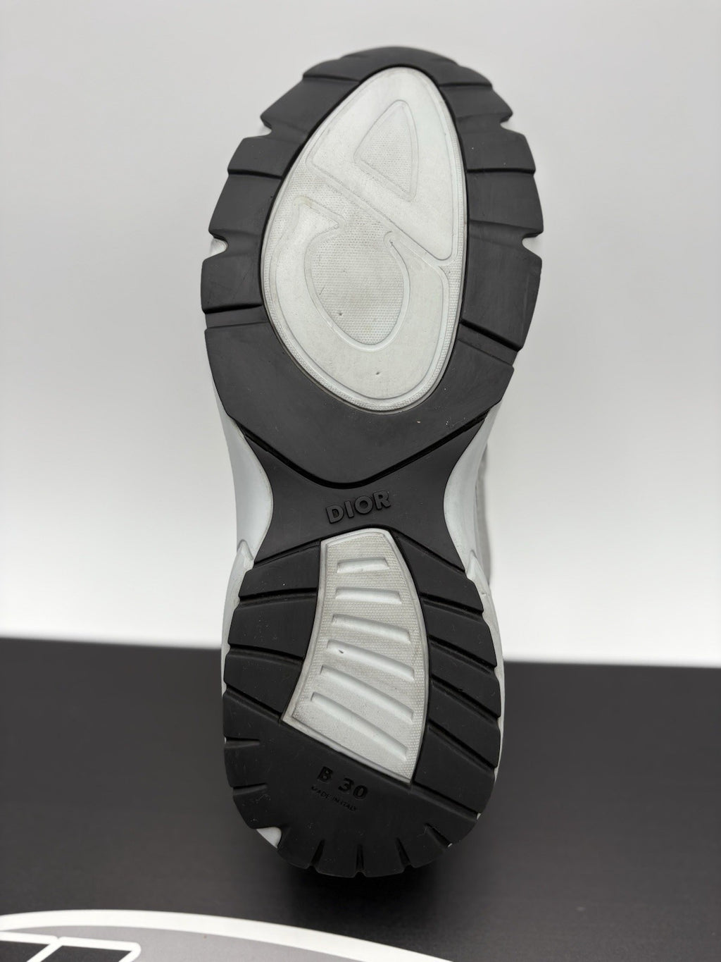 Size 43 (10 US) - Dior B30 Reflective Sneaker ' Gray ' | GREAT CONDITION!
