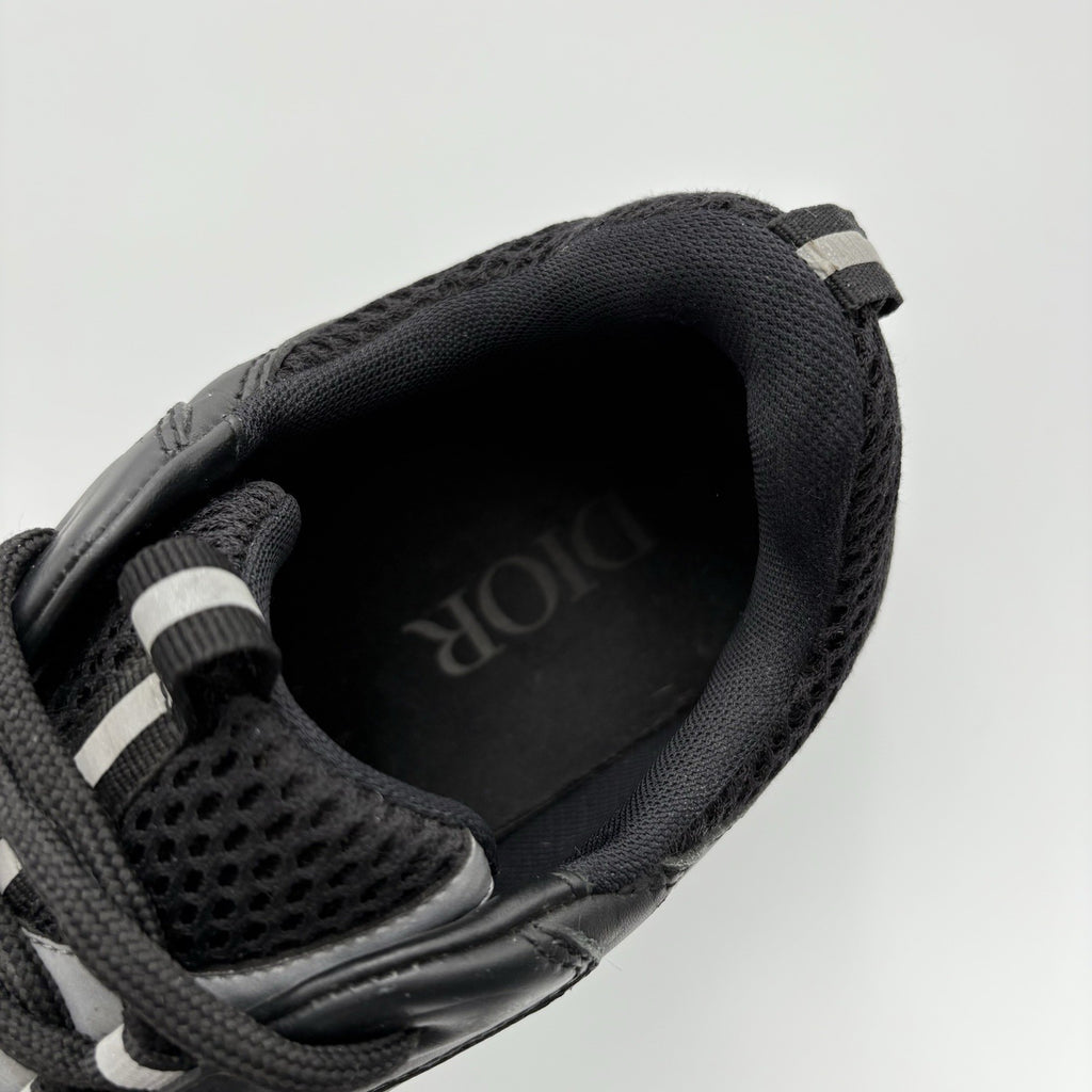 Size 44 (11 US) - Dior B22 Sneaker ' Black ' | GOOD CONDITION!