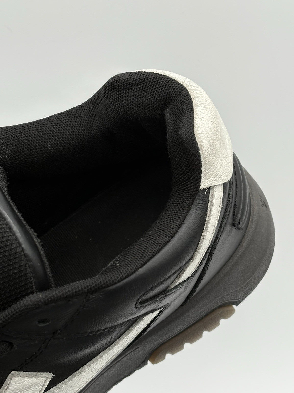 Size 44 (11 US) Off-White Out of Office ' Black White '