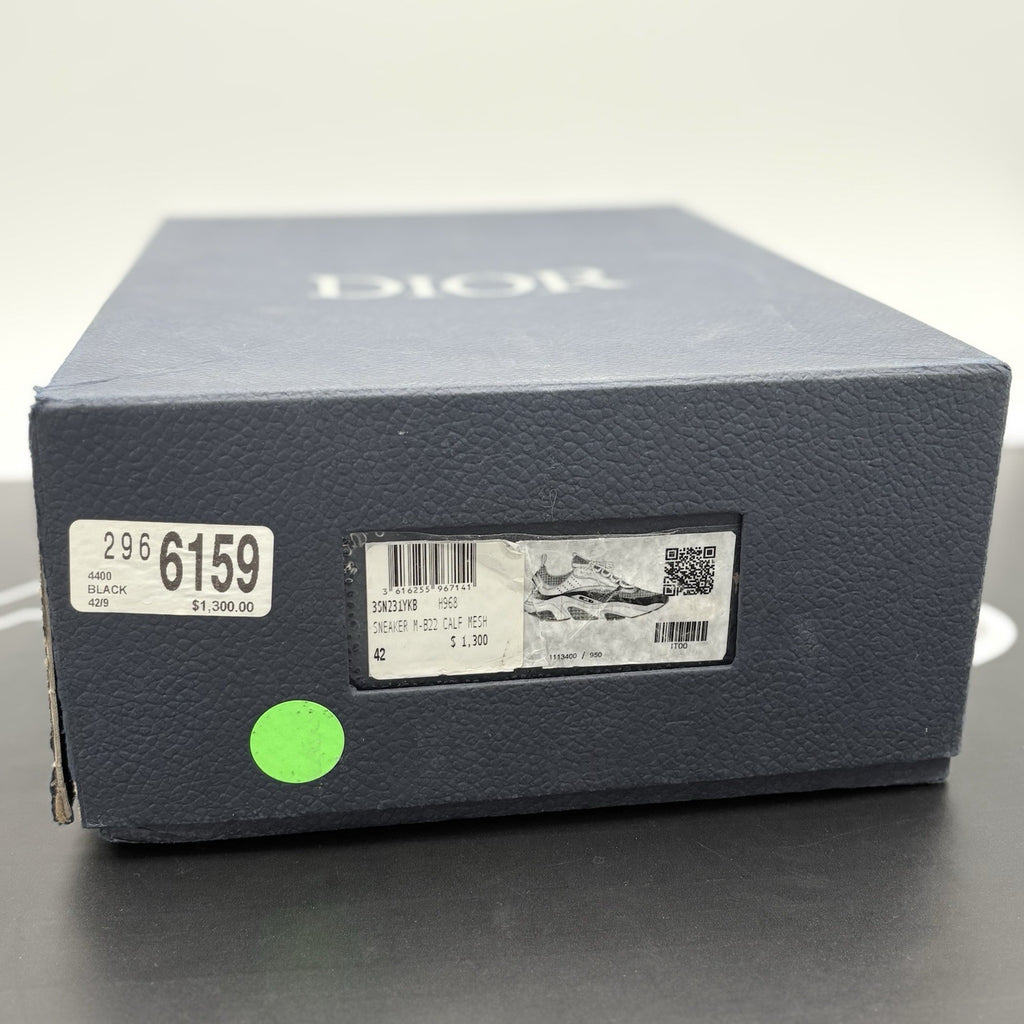 Size 42 (9 US) - Dior B22 Sneaker ' White Black ' | GOOD CONDITION!