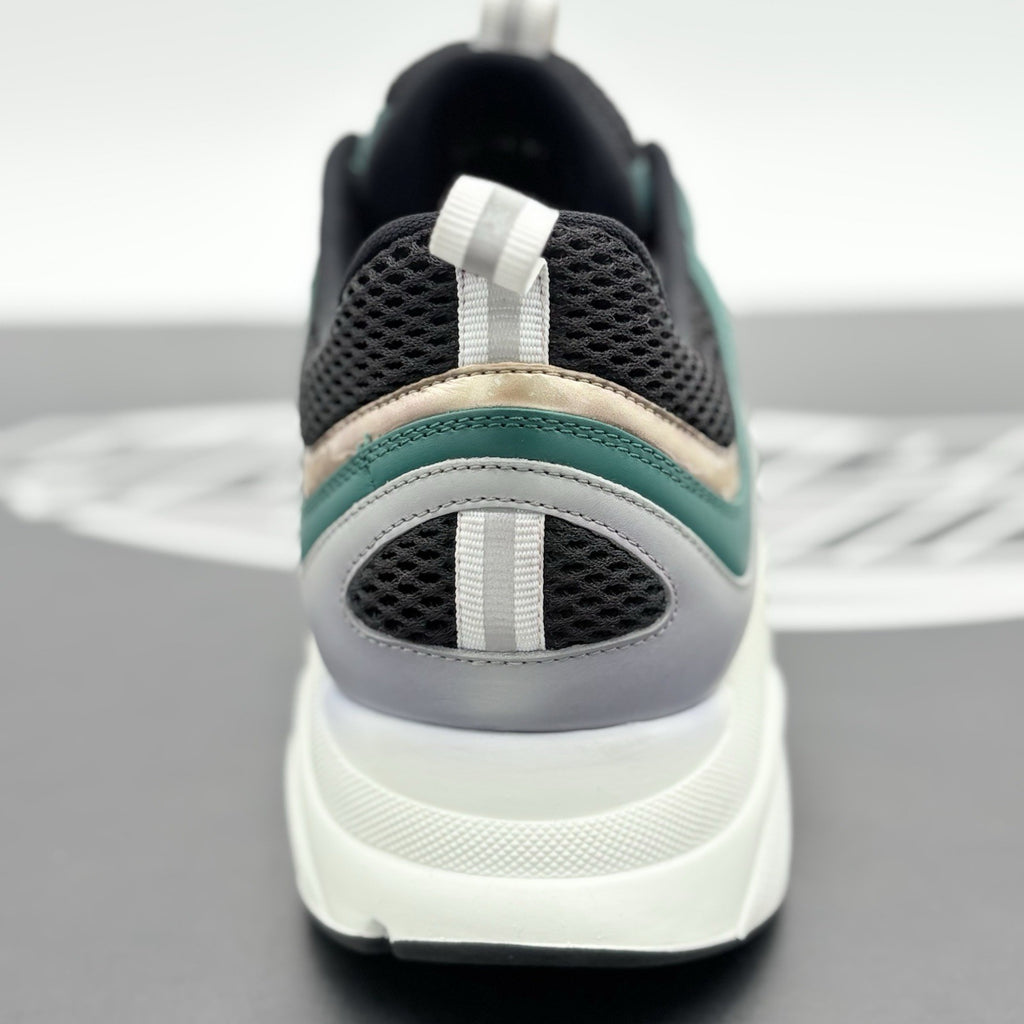 Size 46 (13 US) - Dior B22  Sneaker ' Green White Gold ' | SUPER CLEAN!
