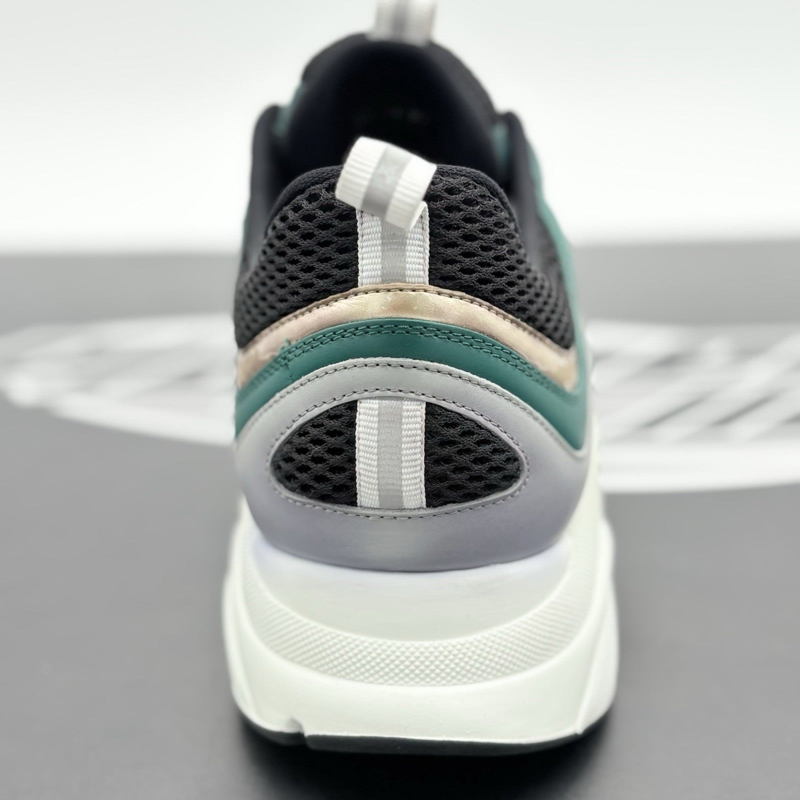 Size 46 (13 US) - Dior B22  Sneaker ' Green White Gold ' | SUPER CLEAN!