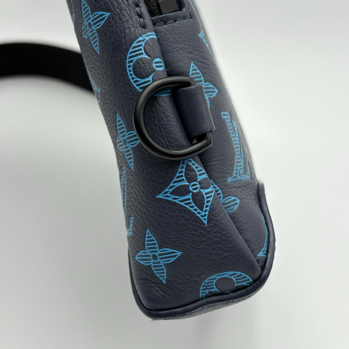 Monogram Shadow Sling Bag Navy River Blue — photo 8