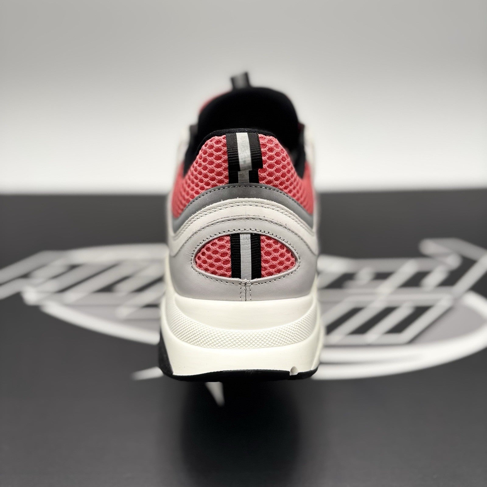 Size 43 (10 US) - Dior B22 ' White, Pink ' | GREAT CONDITION!