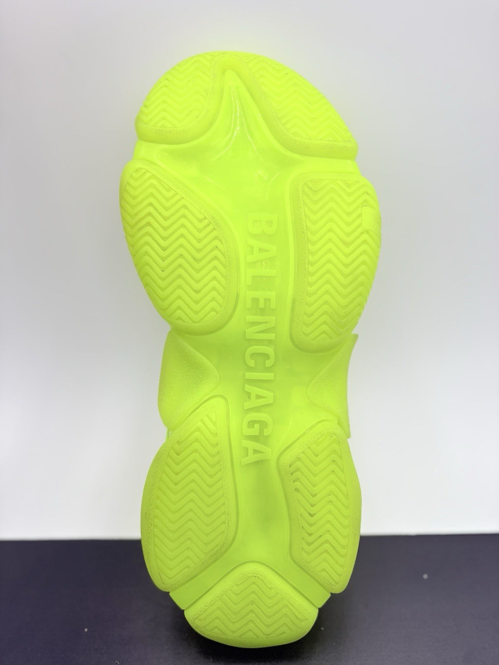 Size 42 (9 US) - Balenciaga Triple S Sneaker ' Neon Yellow ' | GREAT CONDITION!
