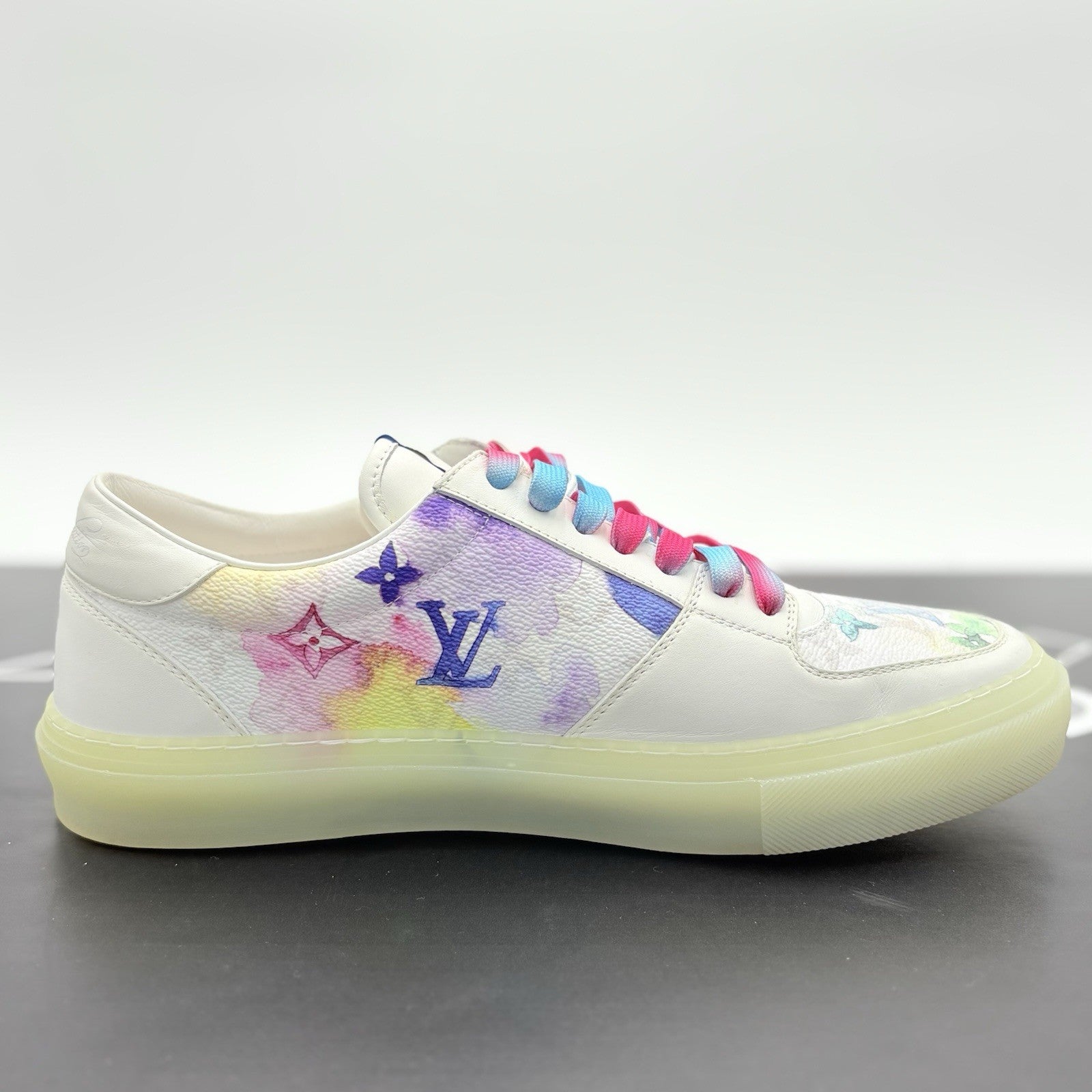 Size 8 LV (9-9.5 US) Louis Vuitton Ollie ' White Rainbow Monogram ' | GREAT COND