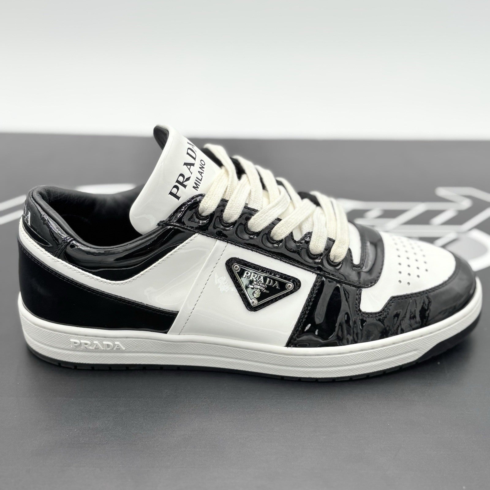 Size 8.5 UK (9.5 US) Prada Downtown Low Patent Leather ' Black White ' | GREAT!