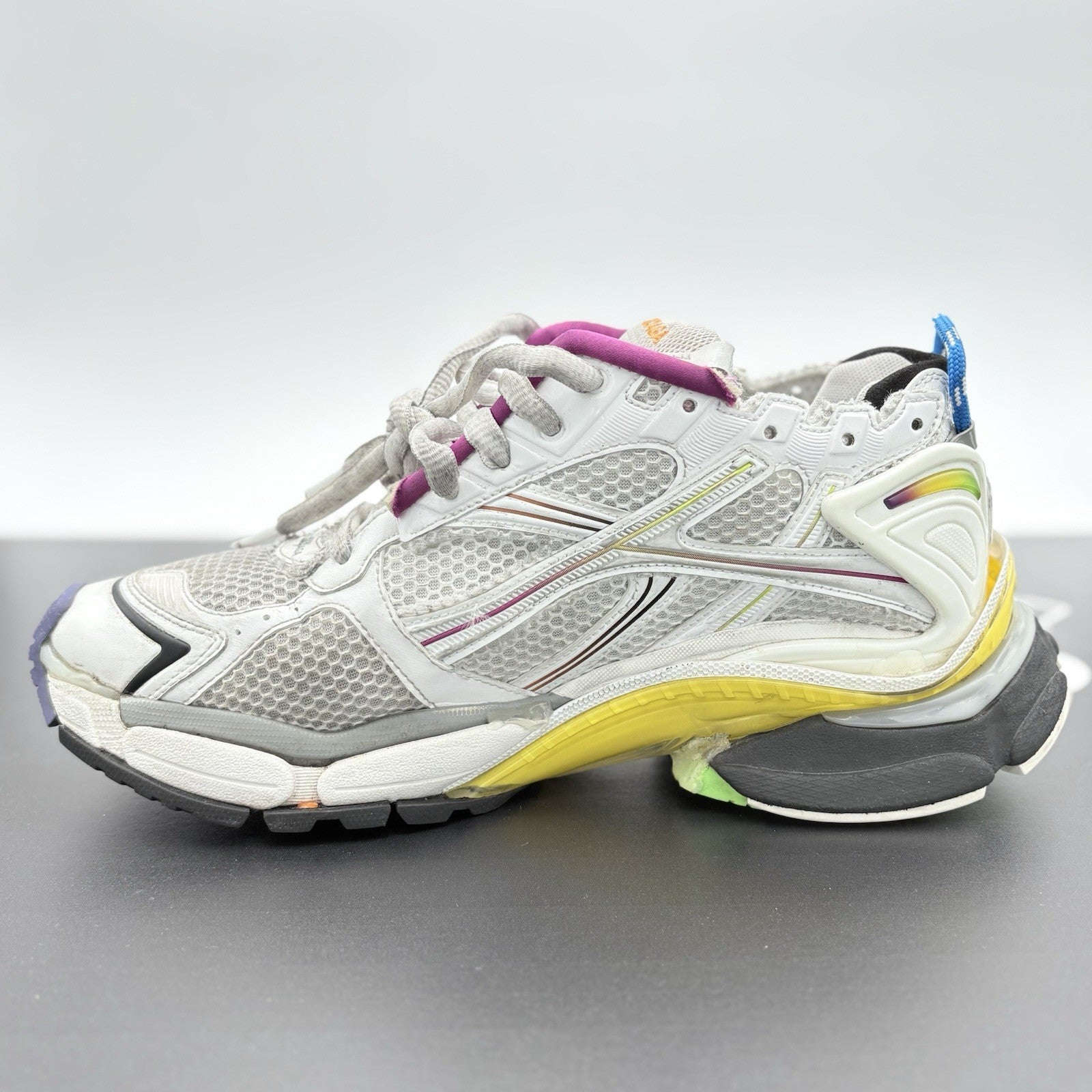 Size 44 (11 US) - Balenciaga Runner ' Gradient White ' | SUPER CLEAN!