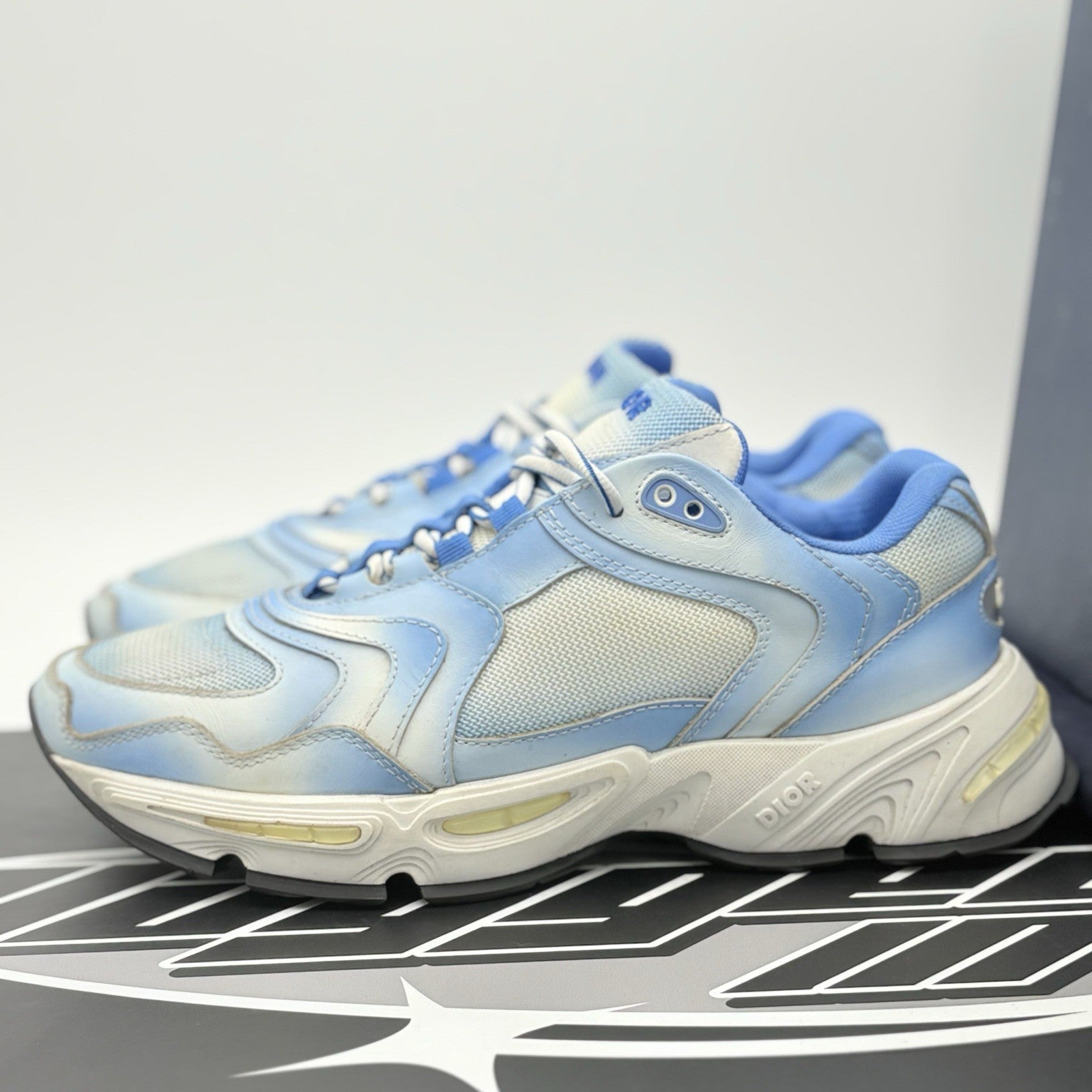 Size 41 (8 US) - Christian Dior CD1 ' Blue Gradient ' | GREAT CONDITION!